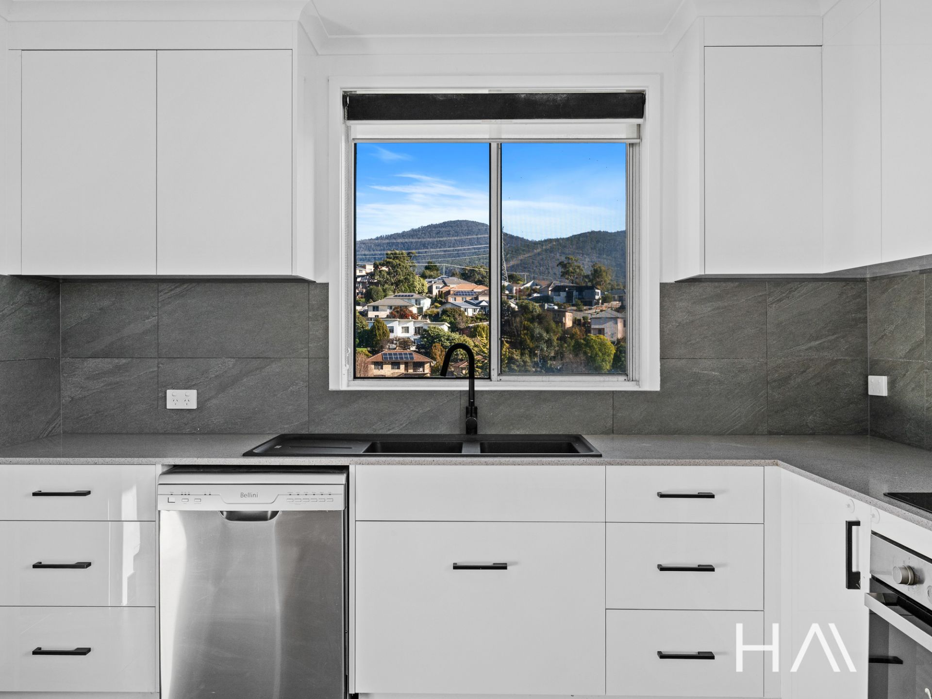 22 Milburn Place Glenorchy, Glenorchy - Thumbnail 6