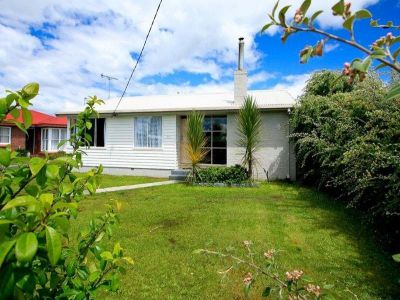 3
 
 
 
  
 
 
 1
 
 
 
 
 
 
 
 
 32 Laura Street, LATROBE TAS 7307, Latrobe - Thumbnail 2