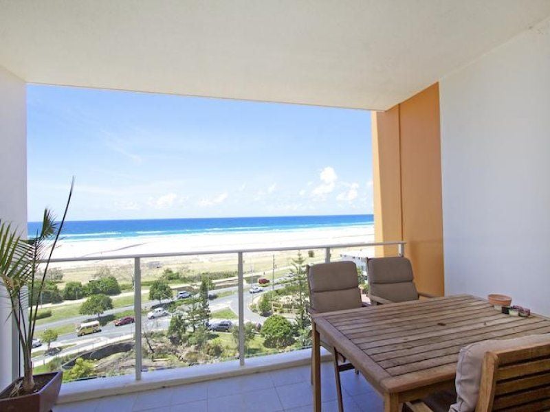 609/2 Creek St 'Kirra Surf' KIRRA QLD, 'Kirra Surf' Kirra - Thumbnail 2
