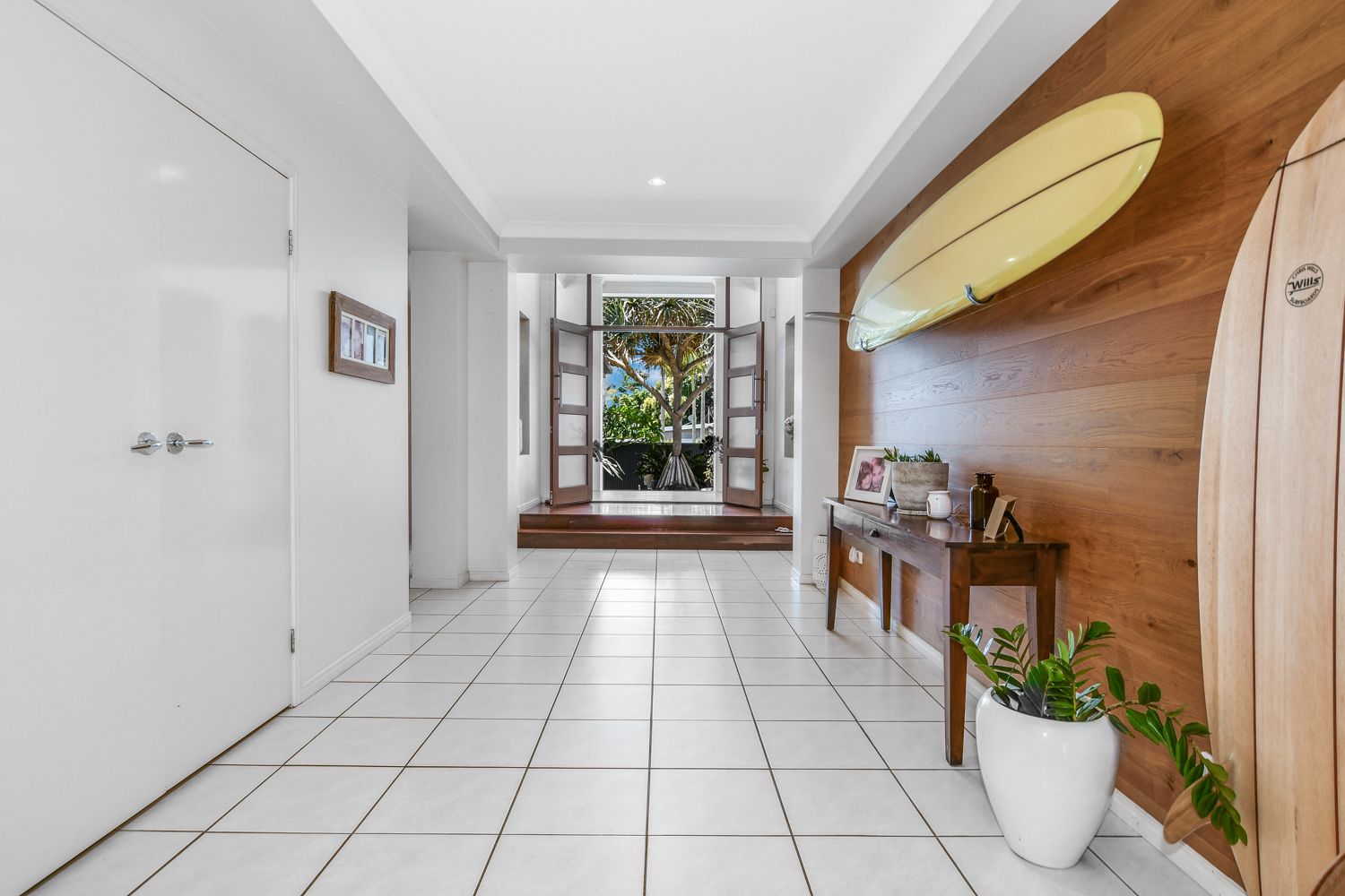 Real Estate For Sale 9 Broadwater Avenue Maroochydore , QLD