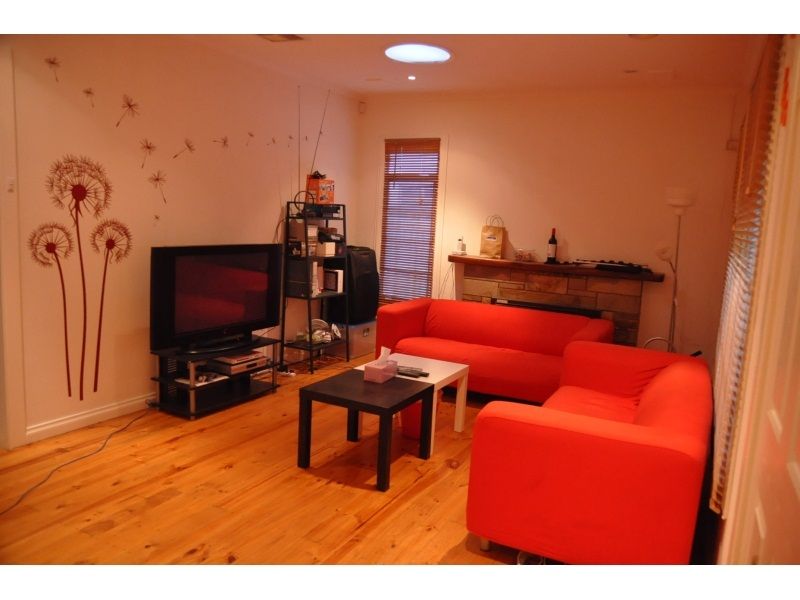 CLOSE TO NORTHLAND AND PRIMARY SCHOOLS!