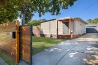 40 Wynden Drive, Frankston VIC