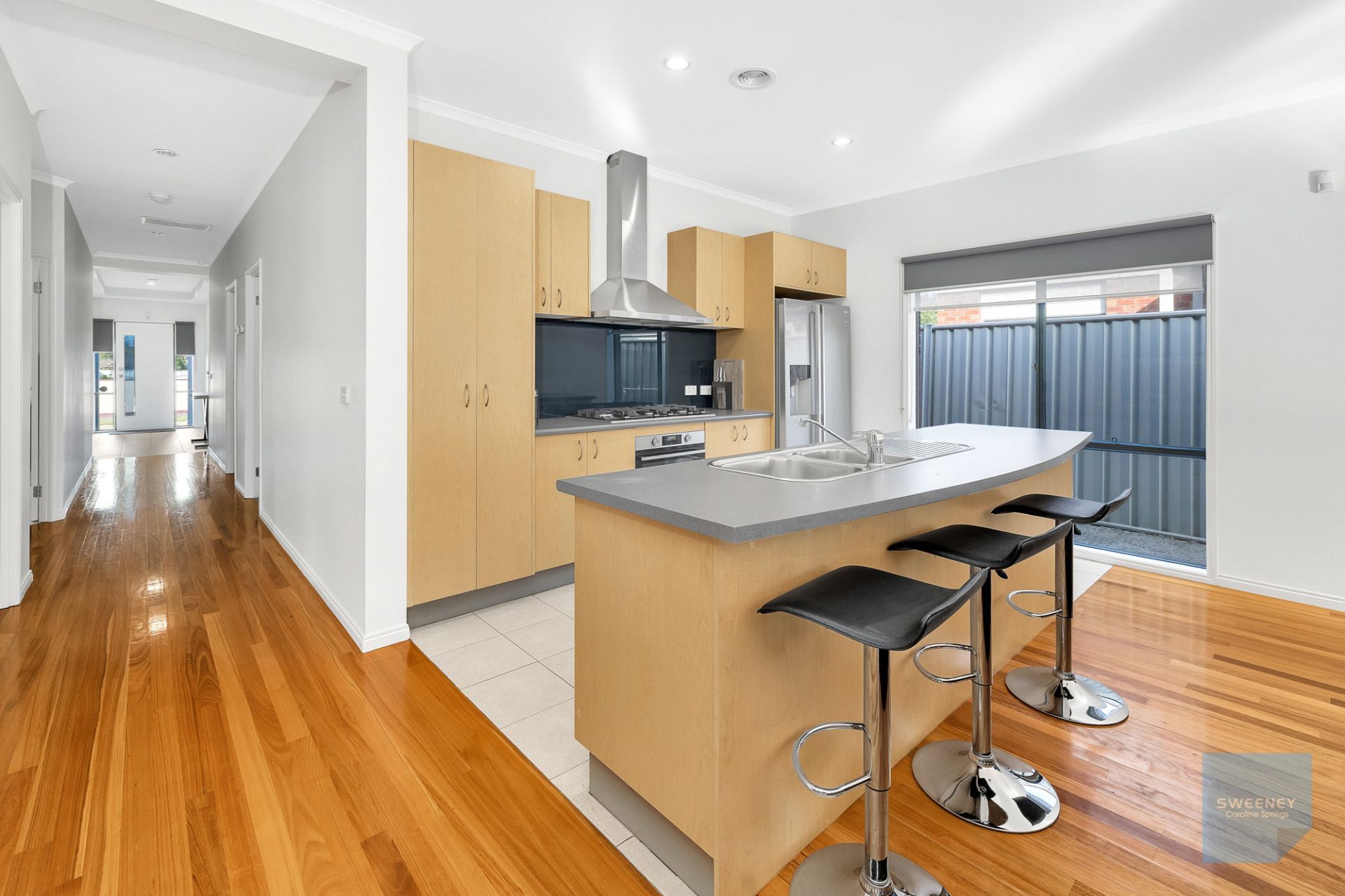 9 Reigate Street, Caroline Springs - Thumbnail 5