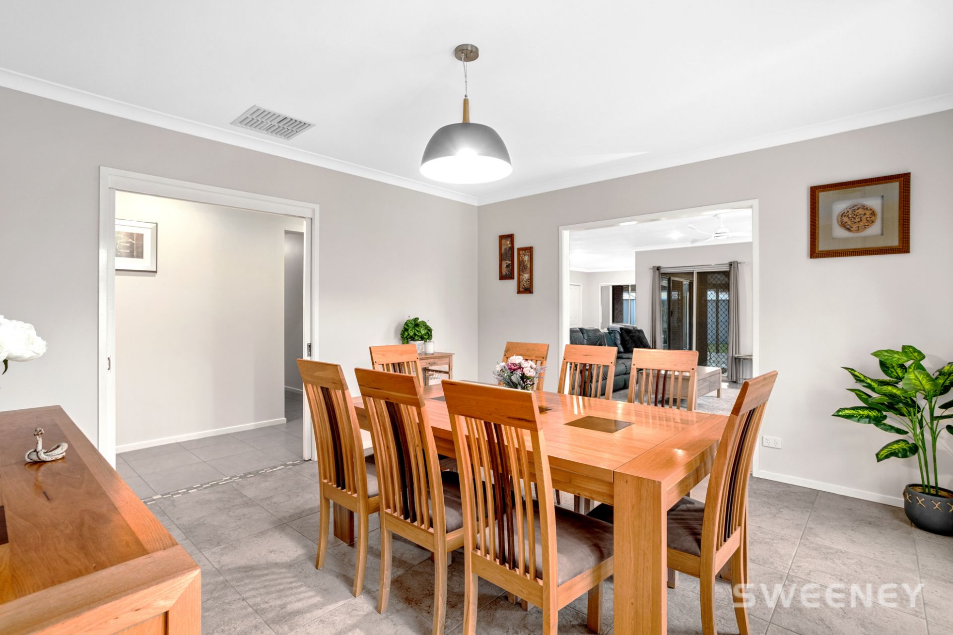 89 Waratah Drive, ALTONA MEADOWS Sweeney Estate Agents