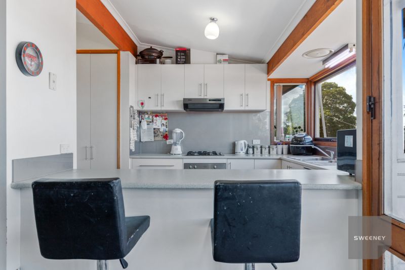 9 Watson Street, Bacchus Marsh - Thumbnail 5