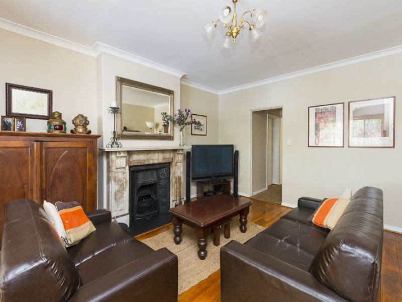 1/110 Kurraba Road NEUTRAL BAY NSW, Bay - Thumbnail 5