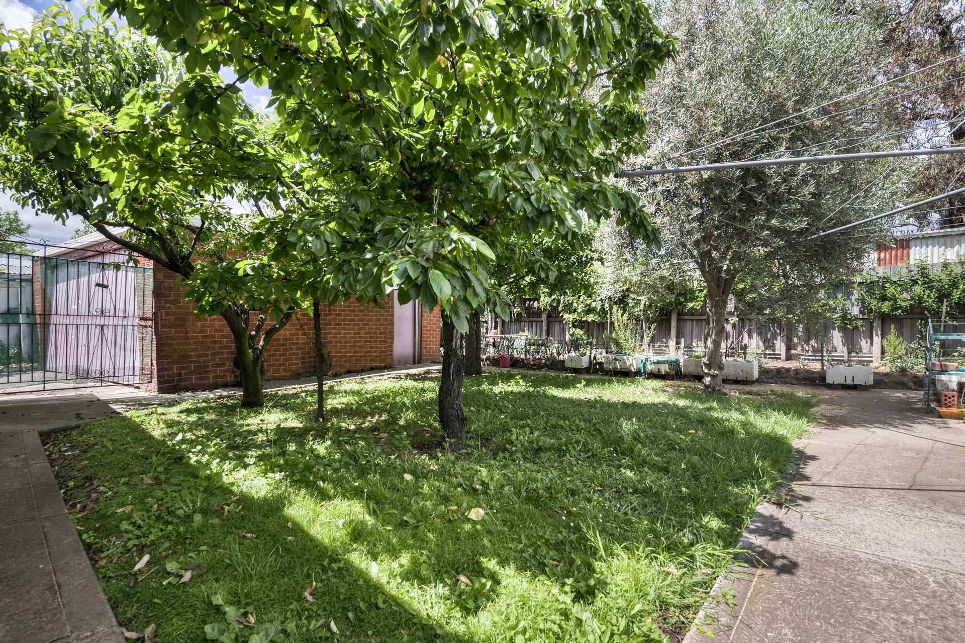 4 BEDROOM HOME
$520,000 - $570,000