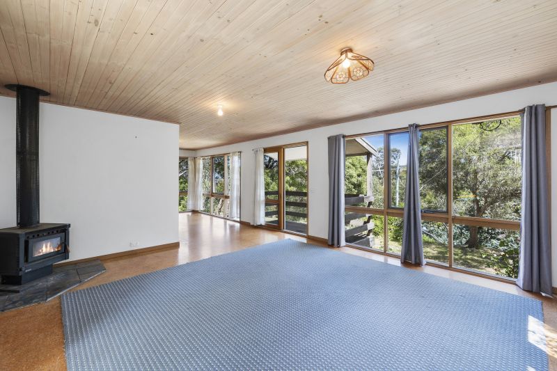 30 Pearse Road Aireys Inlet VIC, Aireys Inlet - Thumbnail 2