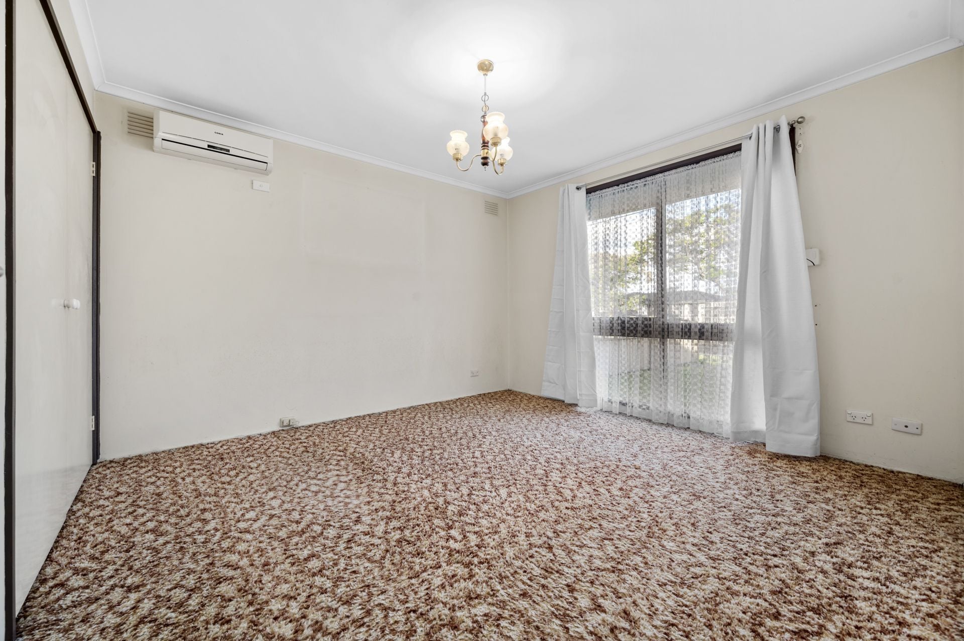 Prime Location For Home Or Investment