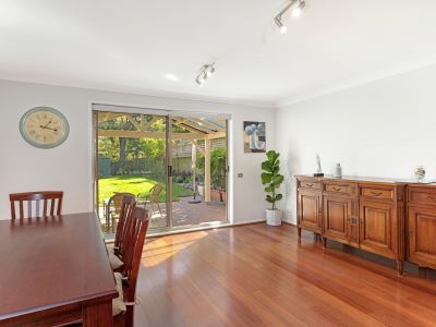 Perfect Family Home steps to Curl Curl Beach