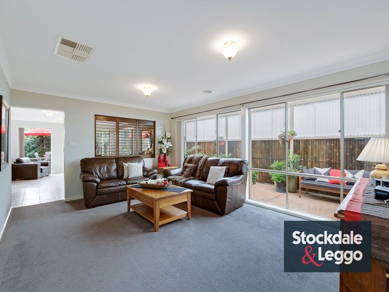 9 Auburn Road SOUTH MORANG, South Morang - Thumbnail 4