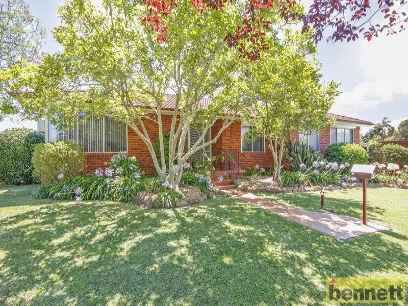 30 Holborrow Avenue, Richmond - Thumbnail 2