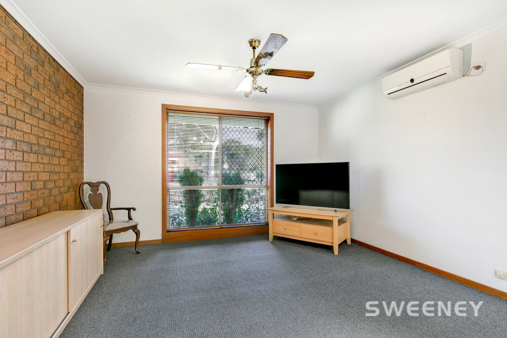 2/58 Everingham Road, Altona Meadows - Thumbnail 4