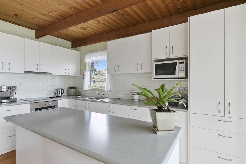 28 Sixth Avenue, Anglesea - Thumbnail 8