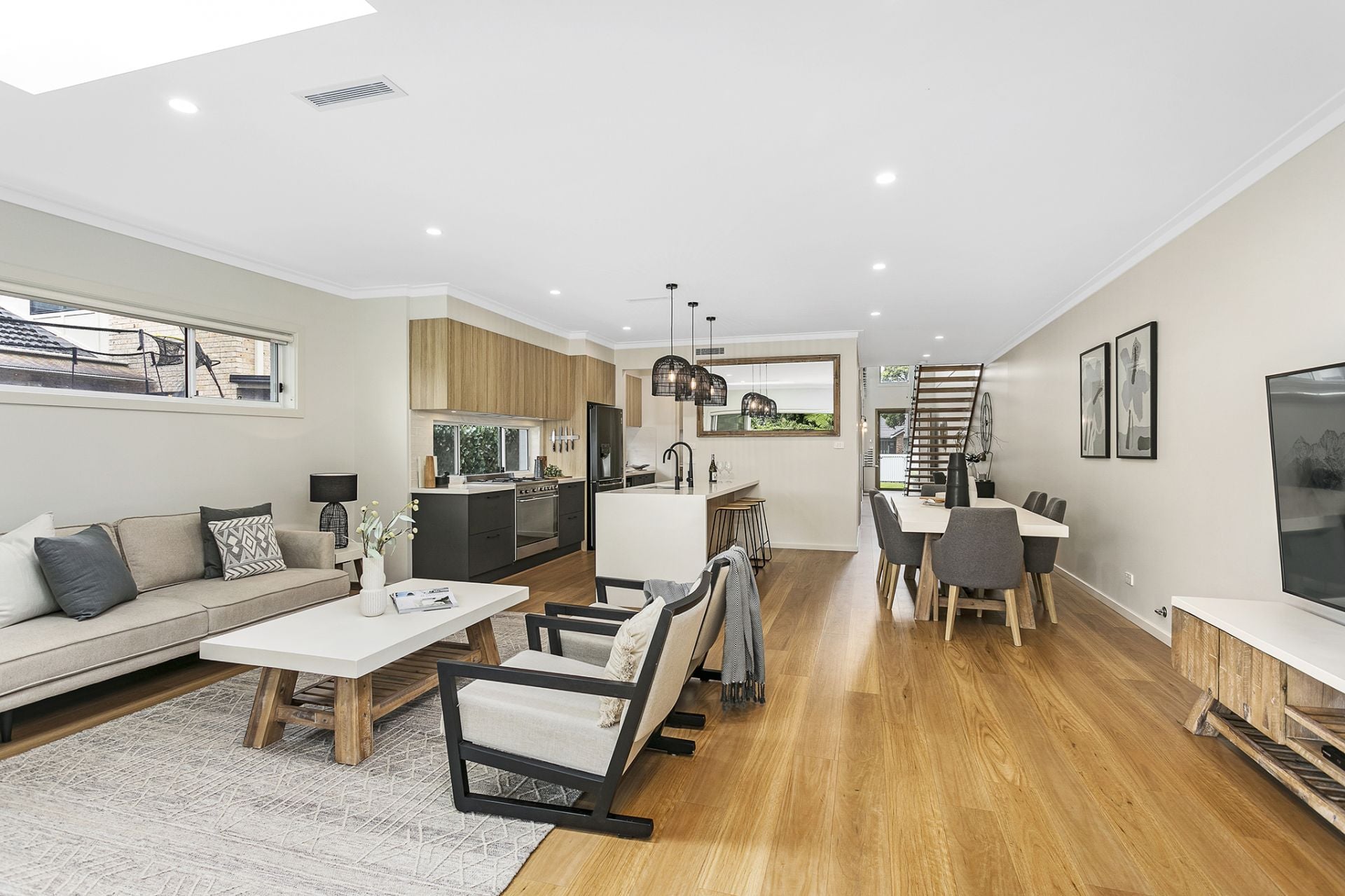 2B Heather Street Caringbah South NSW, Caringbah South - Thumbnail 3