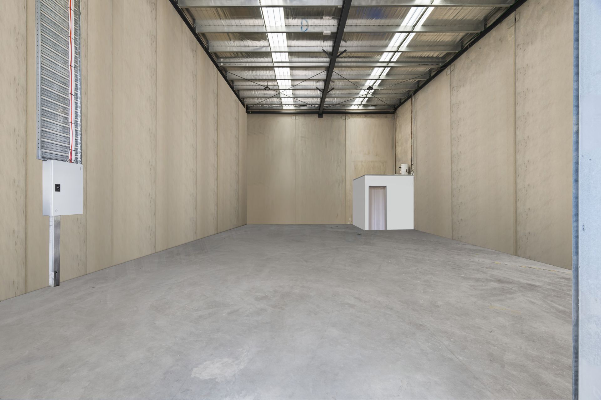Modern Warehouse In Sought After Location!