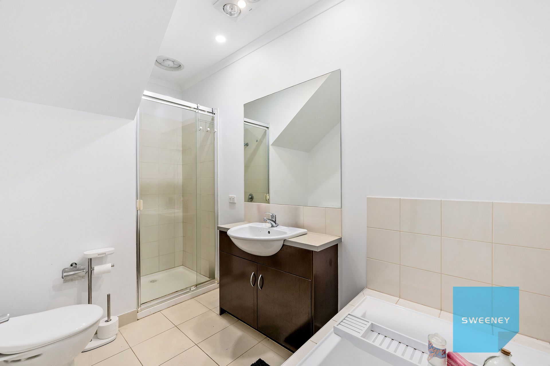 6/4 Hopetoun Green, Caroline Springs - Thumbnail 8