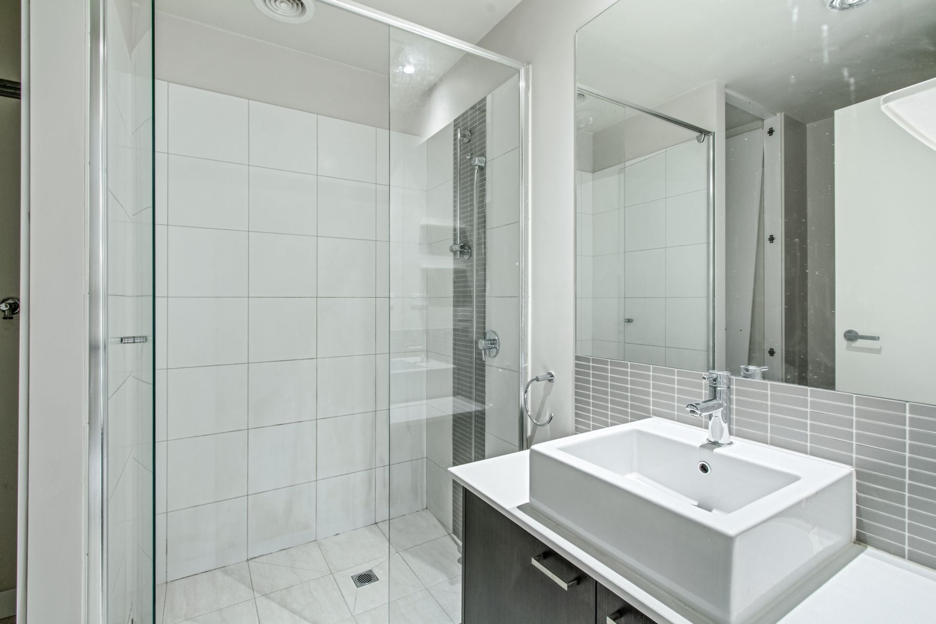 Modern lifestyle meets location