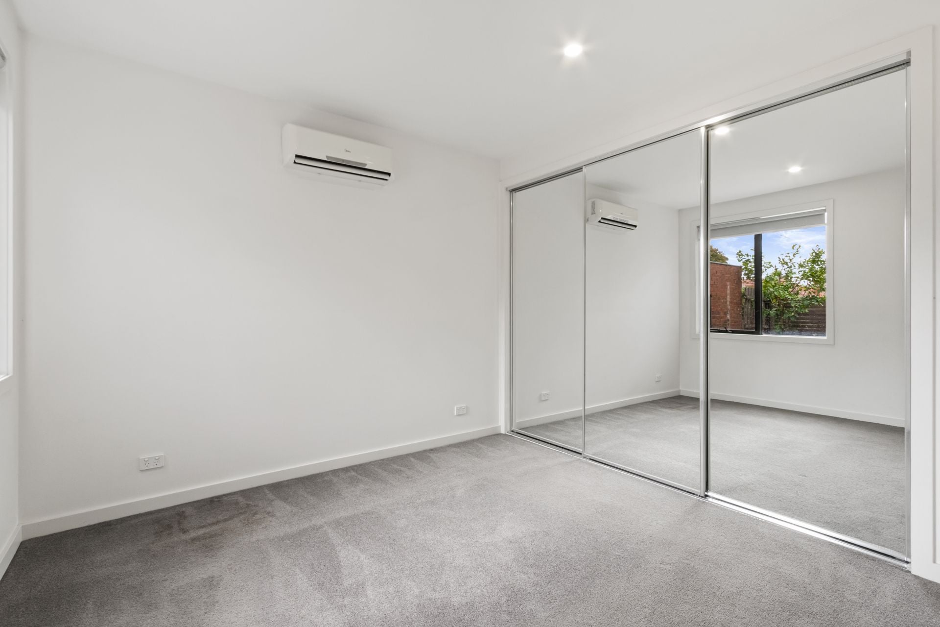 Stylish and Modern 2-Bedroom Unit