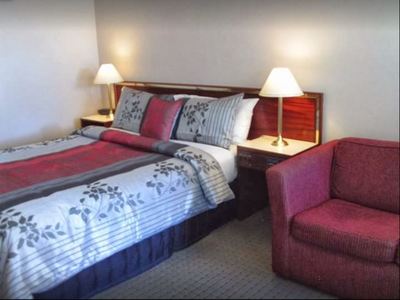 MOTEL FOR SALE - STRONG RIVERINA CENTRE