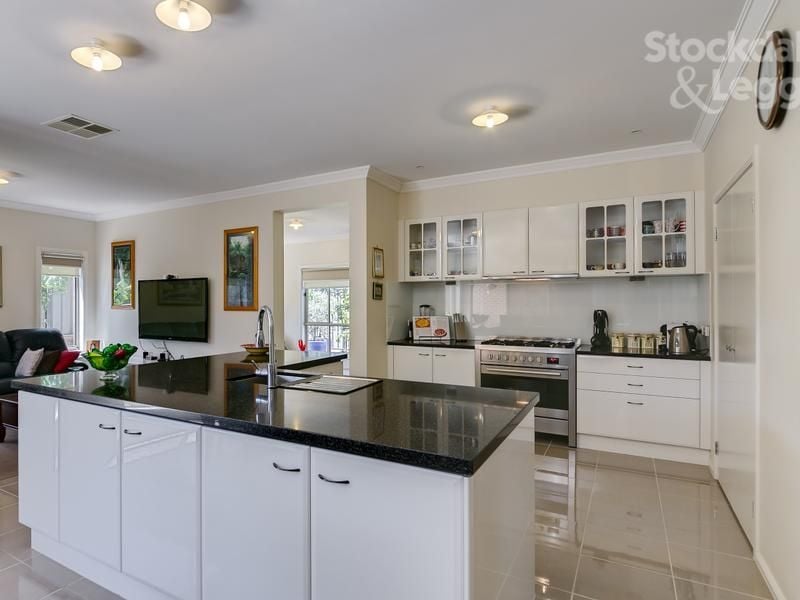 48 Chicory Street MERNDA, Mernda - Thumbnail 7