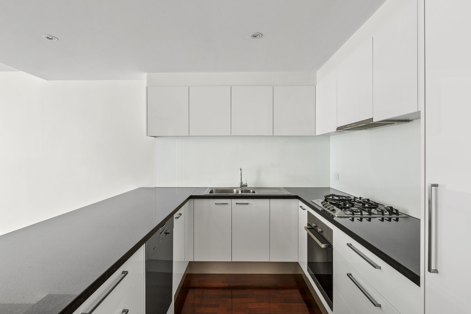 Real Estate For Sale 307/3 Kiernan Avenue Ivanhoe , VIC