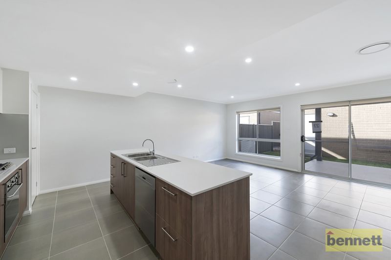 29 Syncarpia Street, Marsden Park - Thumbnail 4