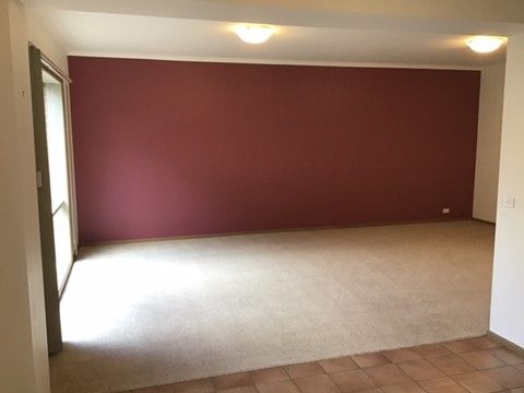 **Great location in picturesque street**