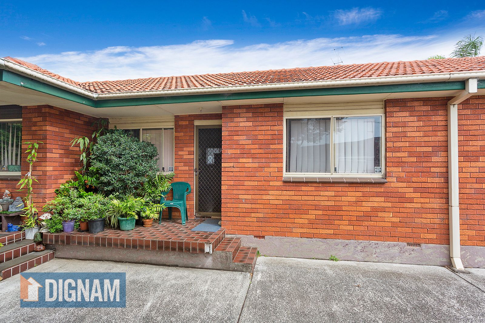 Sold property 1500000 for 63 Lake Parade East Corrimal , NSW 2518