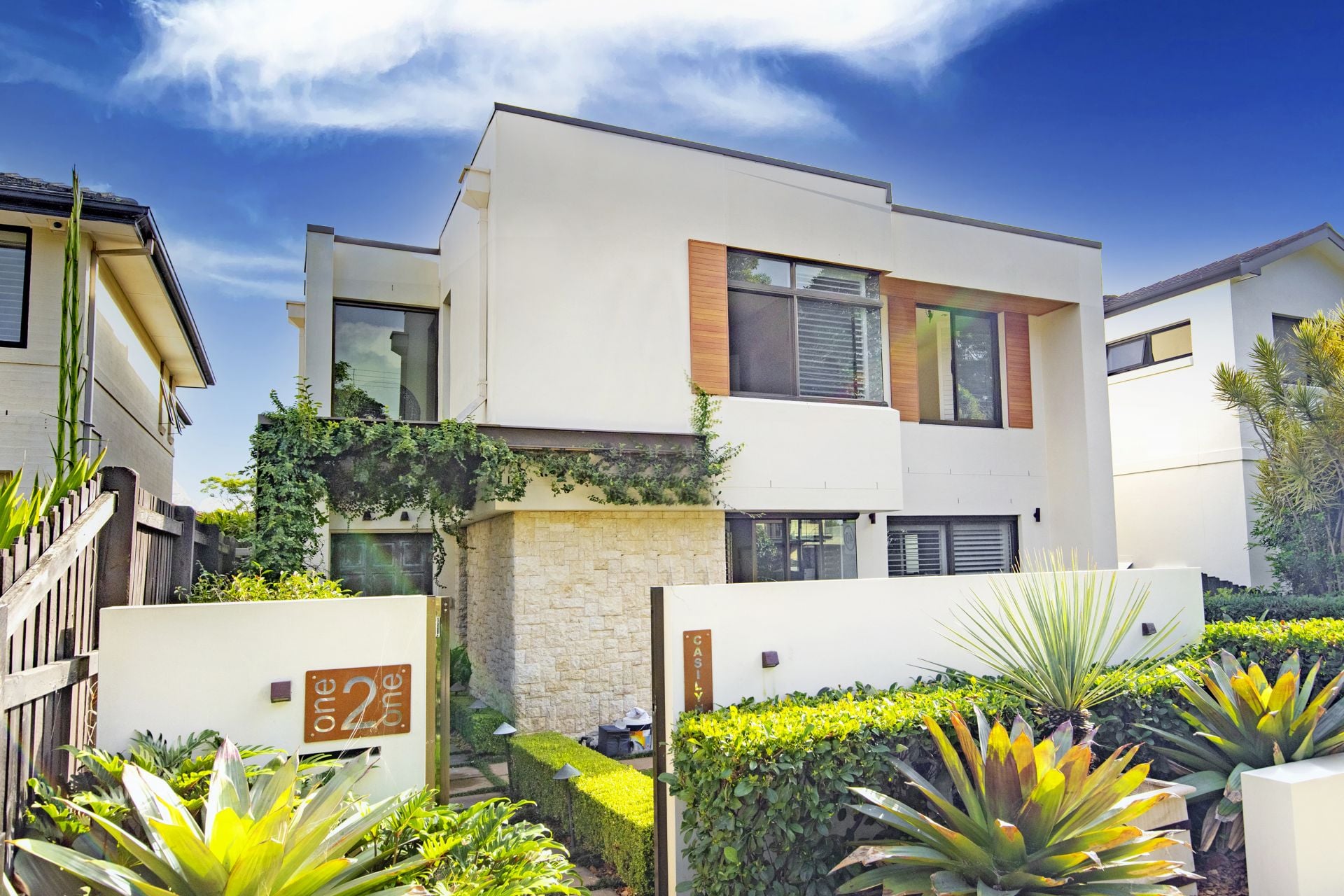 121 Wyndora Avenue Freshwater NSW, Freshwater - Image 1