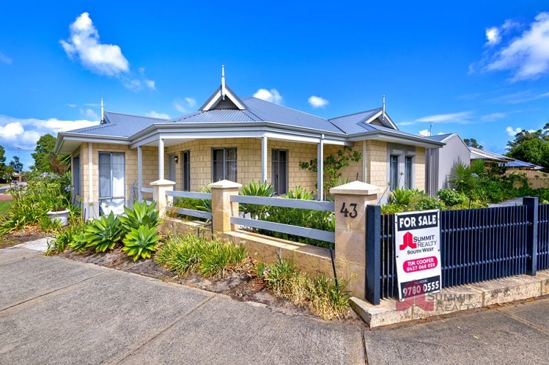 Real Estate For Sale 43 Kingston Drive Australind , WA