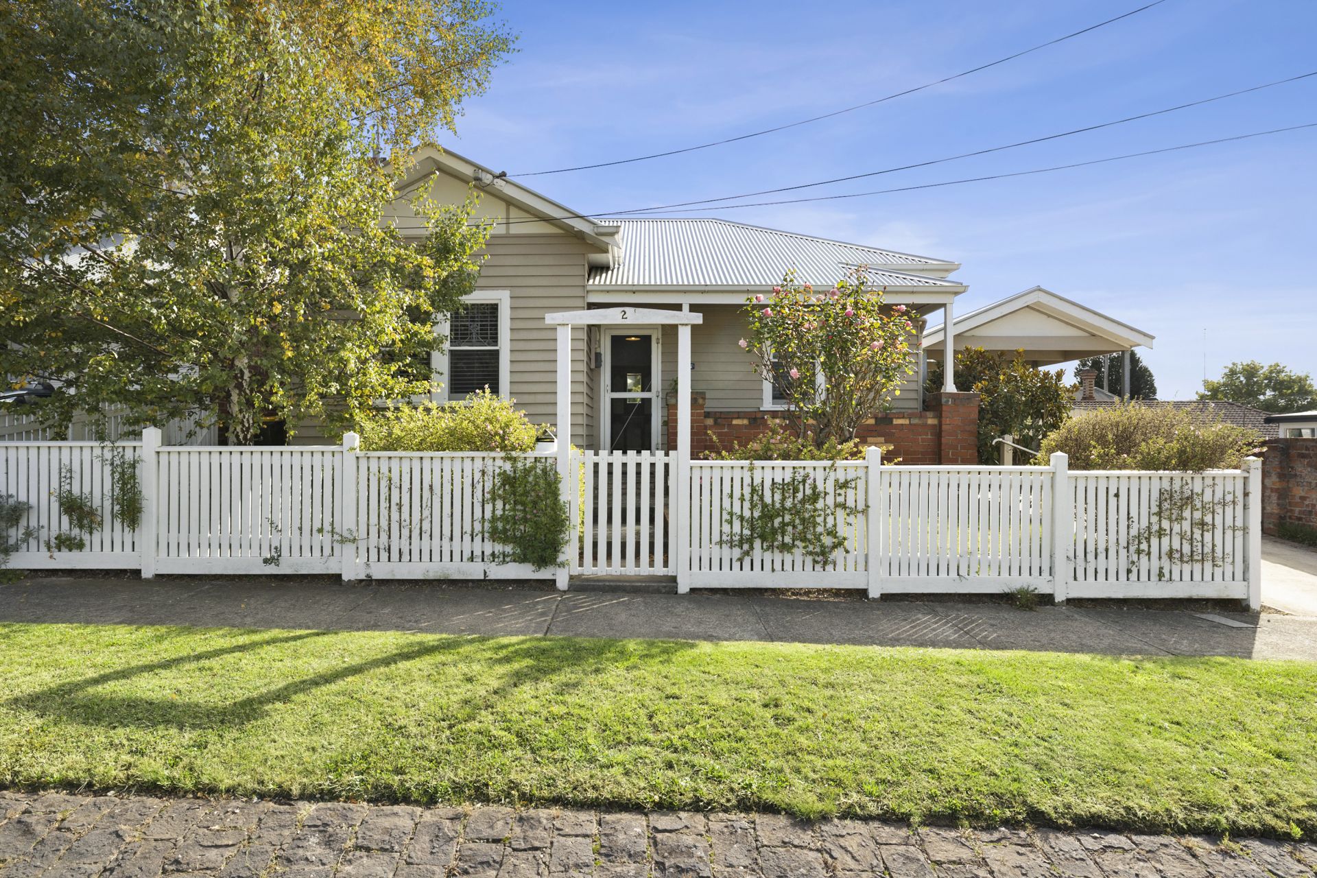 2 Cardigan Street Lake Wendouree VIC, Lake Wendouree - Thumbnail 3