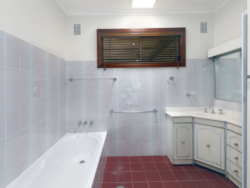 21 Blackwood Street, Miranda, Miranda - Thumbnail 8