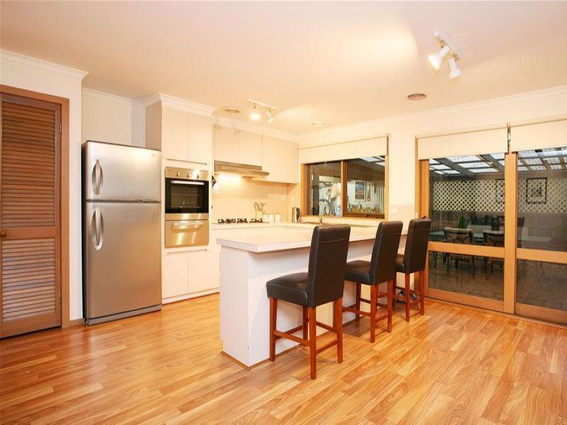 Picture Perfect Large Family Home in an Outstanding Location..