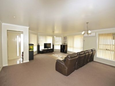 3
 
 
 
  
 
 
 2
 
 
 
  
 
 
 1
 
 
 
 
 
 
 
 21 Earl Grove, LATROBE TAS 7307, Latrobe - Thumbnail 7