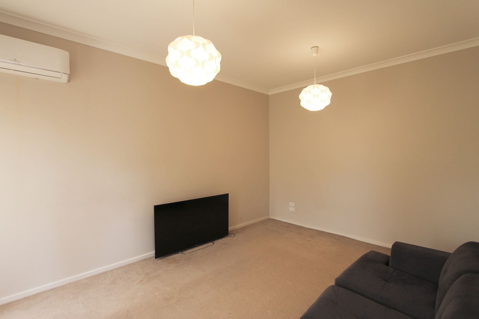 Modern & Low Maintenance