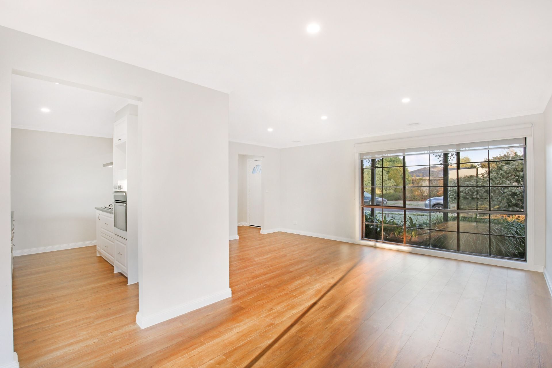 Freshly Painted 3 Bedroom Family Home!!