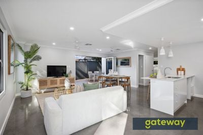 12 Doust Street, Hilton