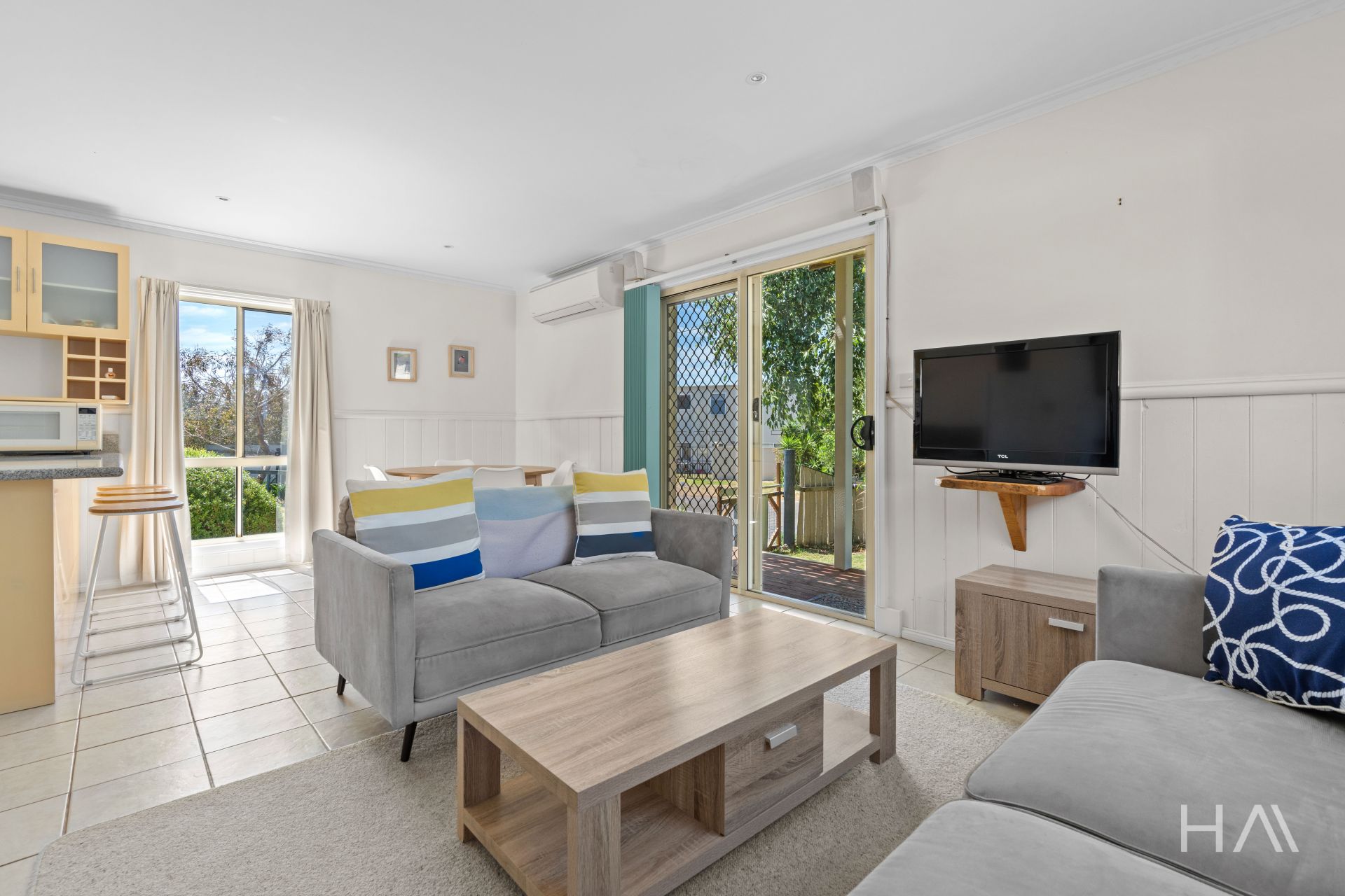 2/2 Tamar Crescent Greens Beach, Greens Beach - Thumbnail 3