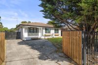 8 Bursaria Crescent, Frankston North VIC, Frankston North - Image 1