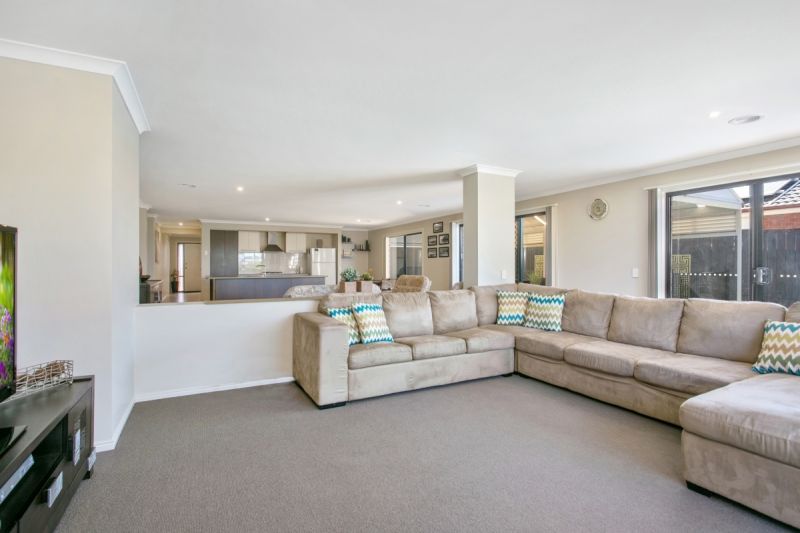 28 Penleigh Crescent Ocean Grove VIC, Ocean Grove - Thumbnail 4
