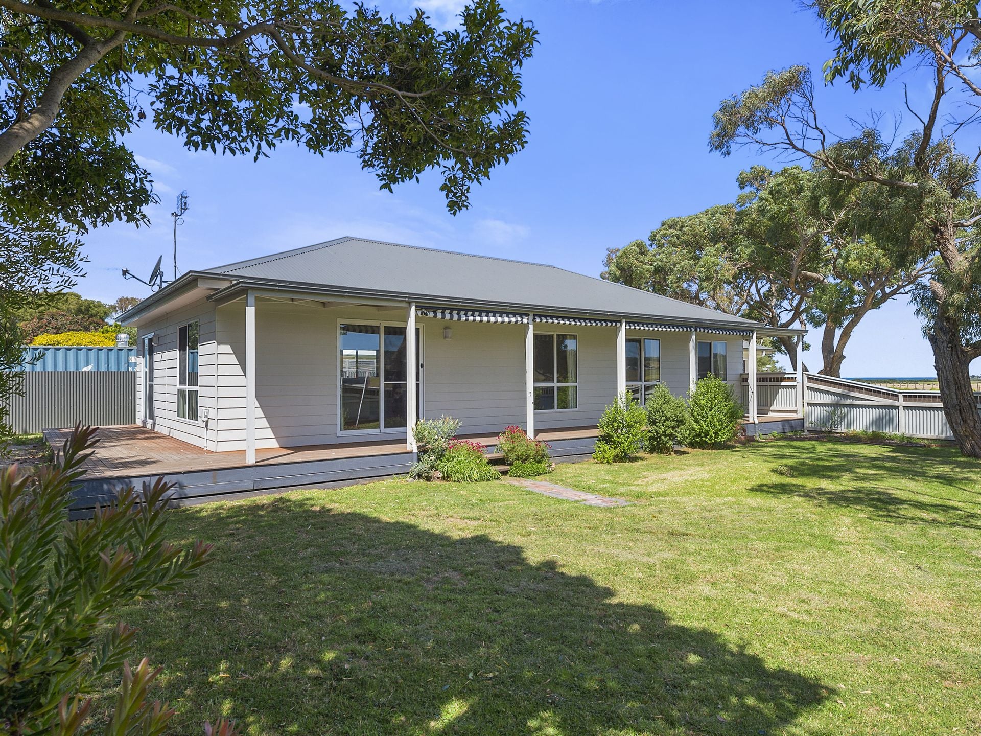 20 Seymour Crescent, Apollo Bay - Thumbnail 2