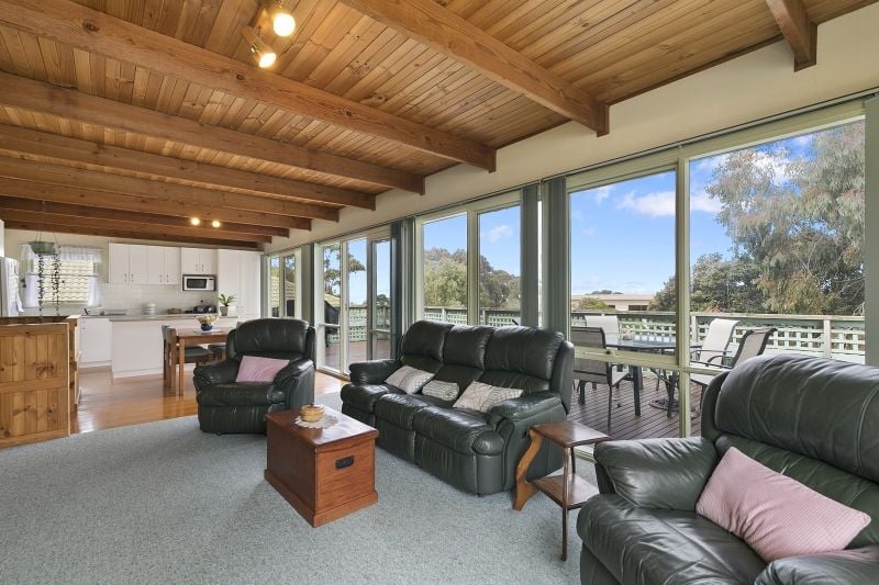28 Sixth Avenue, Anglesea - Thumbnail 3