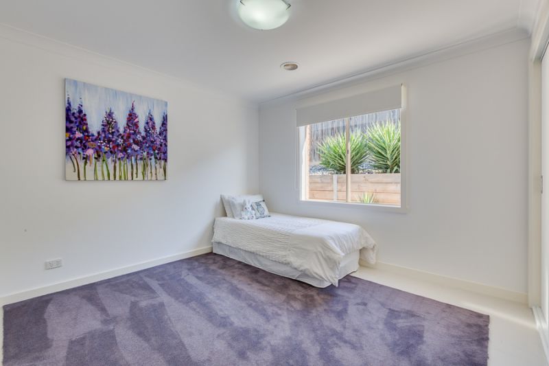 22 McCullagh Street, Bacchus Marsh - Thumbnail 8