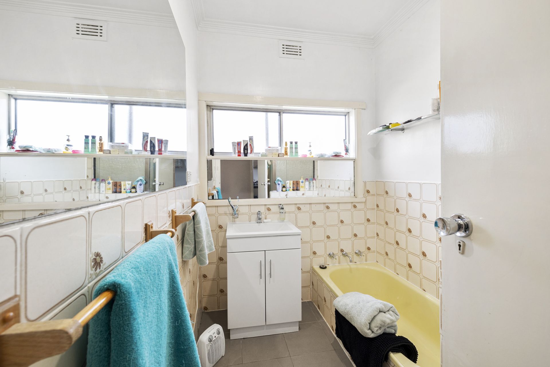 406 Chisholm Street, Black Hill, Black Hill - Thumbnail 8