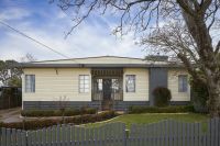 6 Lardner Road, Drouin VIC