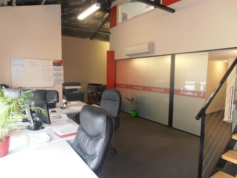 INNER CITY OFFICE SUITE