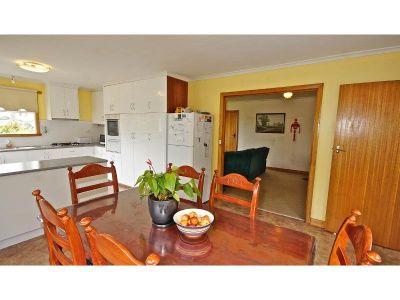 4
 
 
 
  
 
 
 2
 
 
 
  
 
 
 4
 
 
 
 
 
 
 
 30 Walker Street, FORTH TAS 7310, Forth - Thumbnail 5
