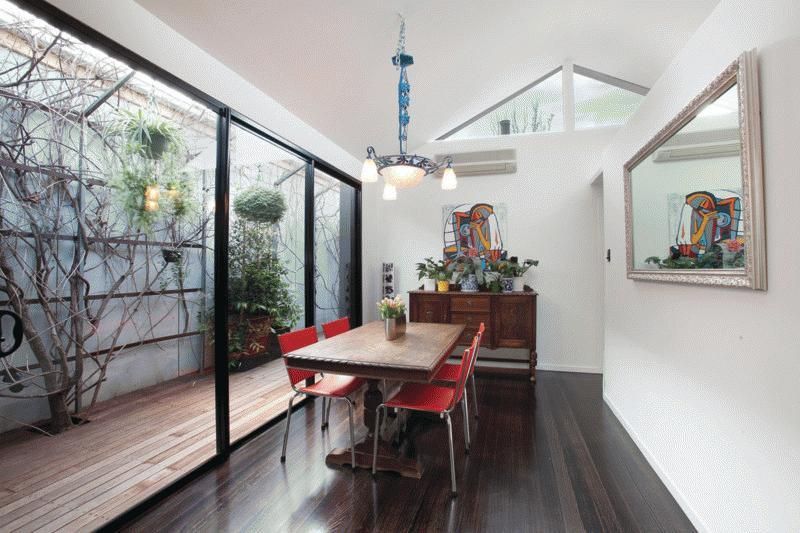 28 Broomfield Road, Hawthorn East - Thumbnail 3