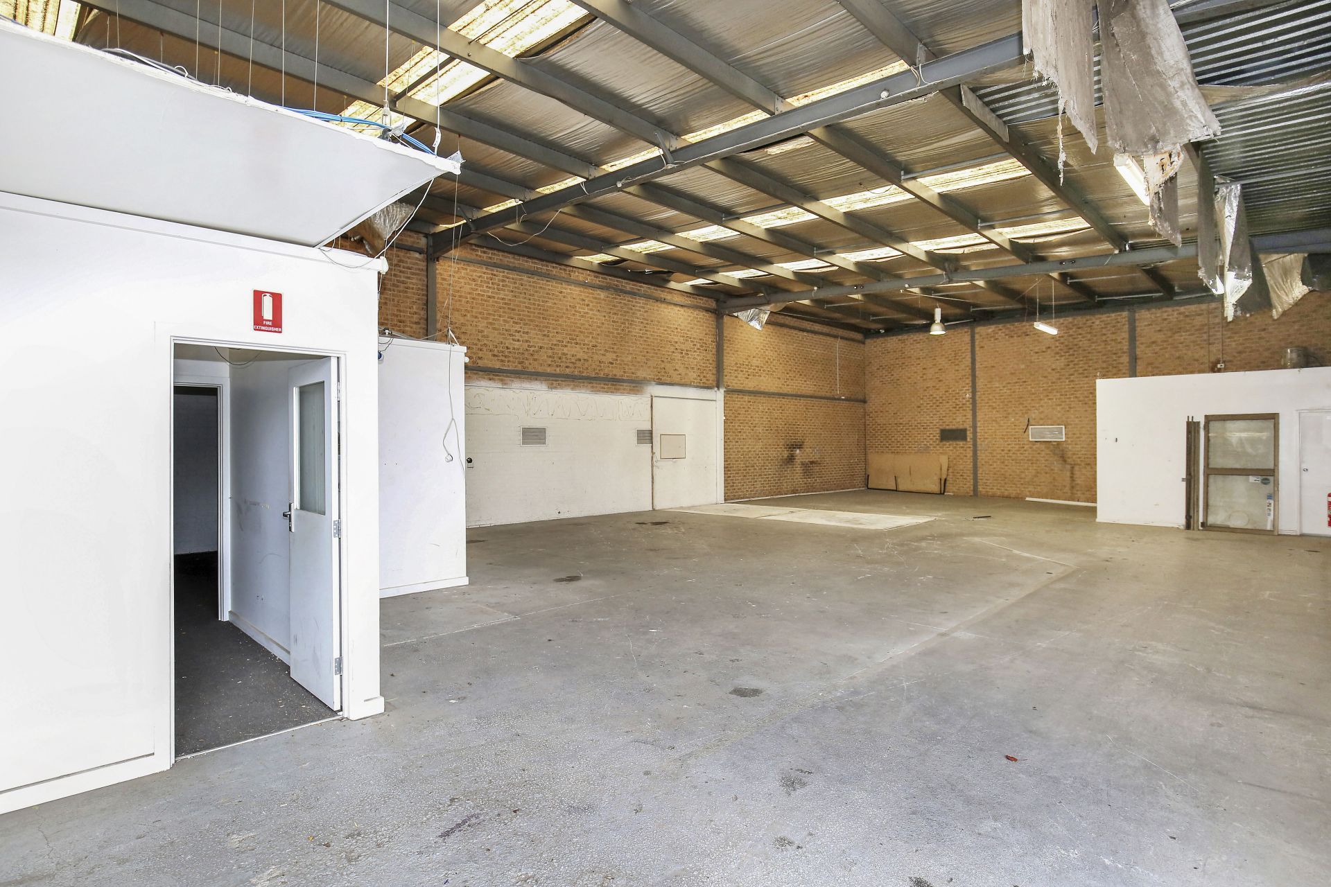 High Profile Office/Showroom